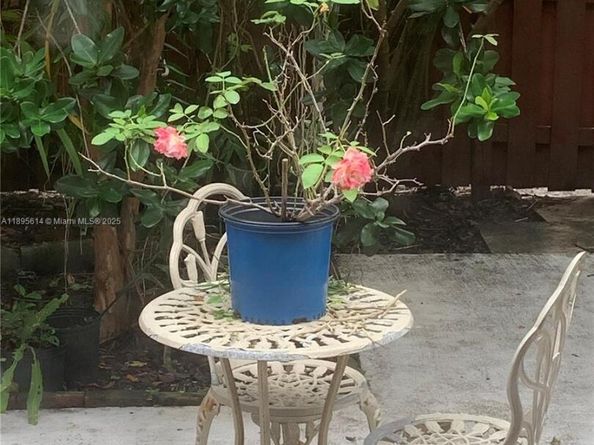 3754 SW 59th Ter 56, Davie FL 33314