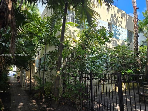 1219 Meridian Ave 2, Miami Beach FL 33139