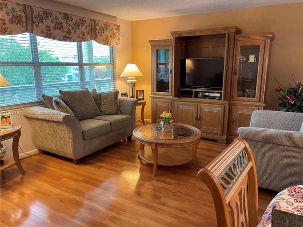 3033 Berkshire B 3033, Deerfield Beach FL 33442