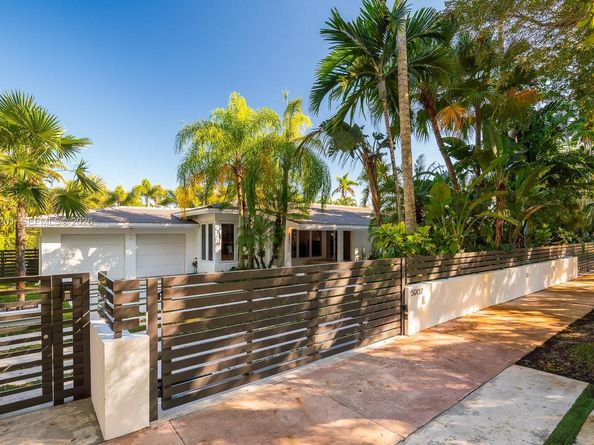5907 Riviera Dr, Coral Gables FL 33146