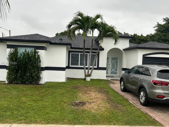 12497 SW 199th Ter, Miami FL 33177