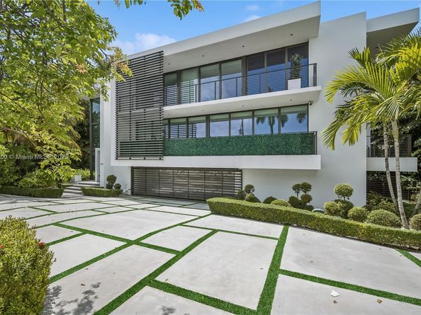 420 N Hibiscus Dr, Miami Beach FL 33139