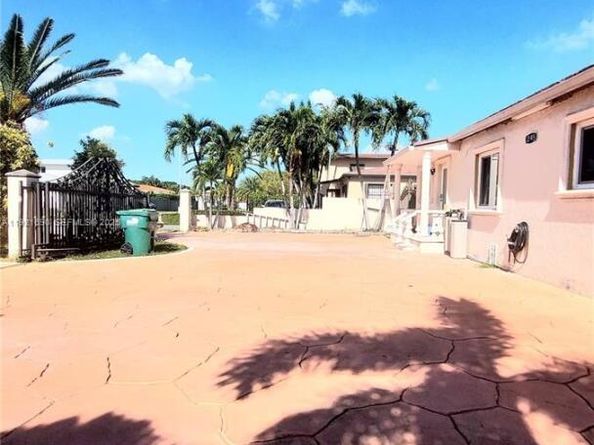 2145 SW 76th Ave, Miami FL 33155