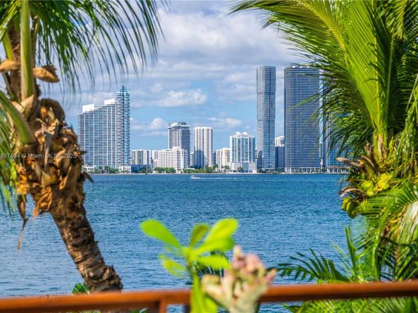 244 W San Marino Dr, Miami Beach FL 33139