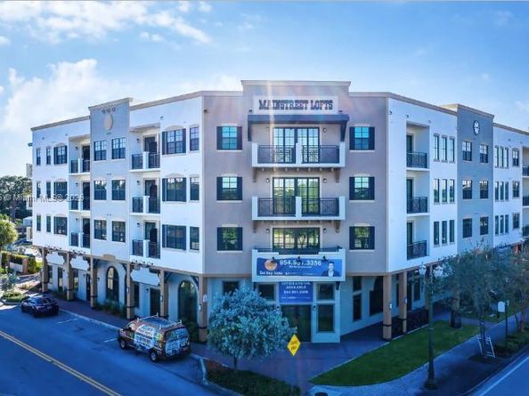 4100 SW 64th Ave 314, Davie FL 33314