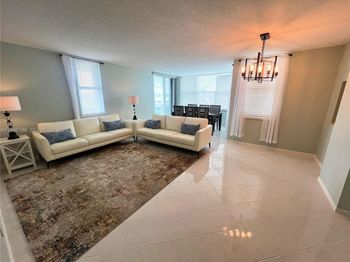 3015 N Ocean Blvd