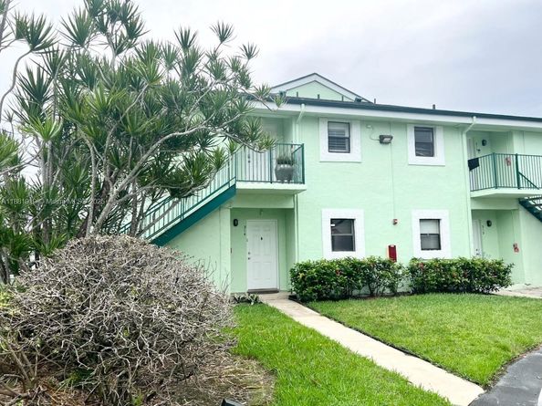 4007 NW 87th Ave 4007, Sunrise FL 33351