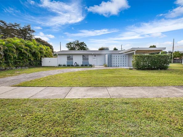 10330 SW 157th St, Miami FL 33157