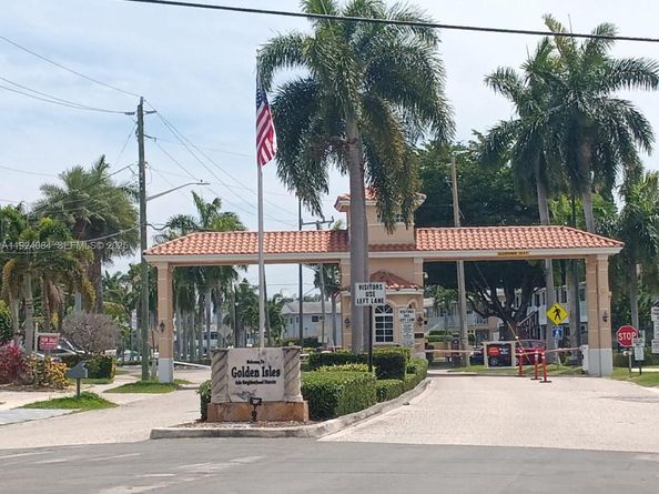 600 Layne Blvd 118, Hallandale Beach FL 33009