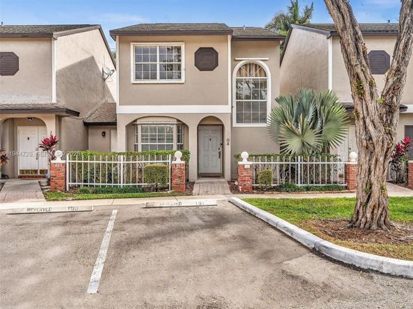 3804 NW 121st Ave, Sunrise FL 33323