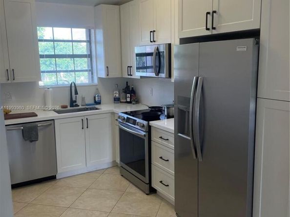 Undisclosed Address #A11993980, Boca Raton FL 33431