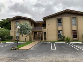 11101 Royal Palm Blvd