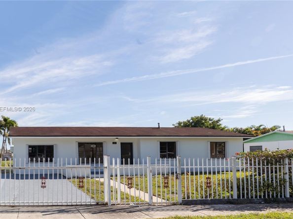 20025 NW 32nd Ct, Miami Gardens FL 33056