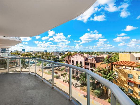 8855 Collins Ave 6E, Surfside FL 33154