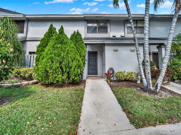 3437 S Carambola Cir S 2463, Coconut Creek FL 33066