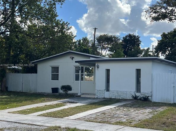 15400 SW 295th St, Homestead FL 33033