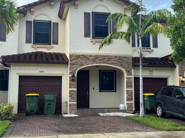 3405 SE 1st St, Homestead FL 33033