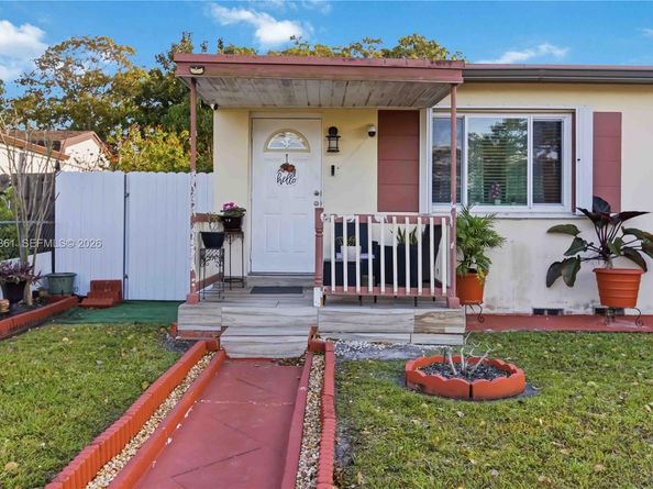380 NW 133rd St, North Miami FL 33168