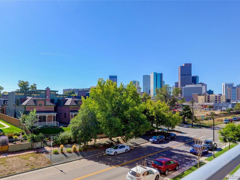 2525 Arapahoe Street 206, Denver CO 80205