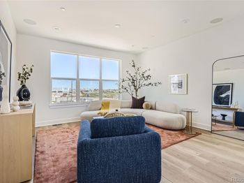 10880 E Hinsdale Circle