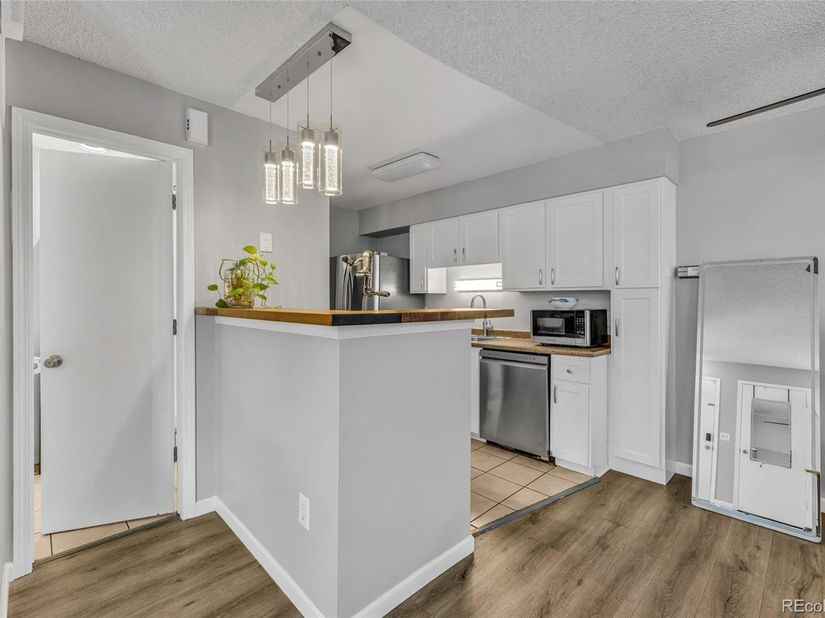 1830 Newland Court 101, Lakewood CO 80214