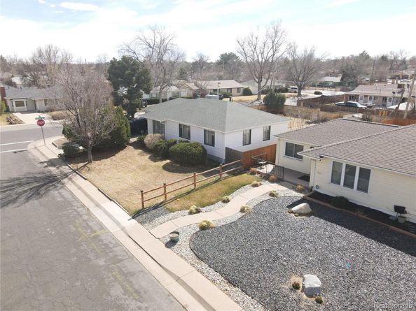 10090 E Lowry Place, Aurora CO 80010