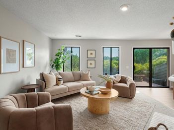 7006 E Dry Creek Place