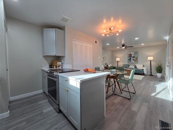 1250 S Monaco Parkway 17, Denver CO 80224