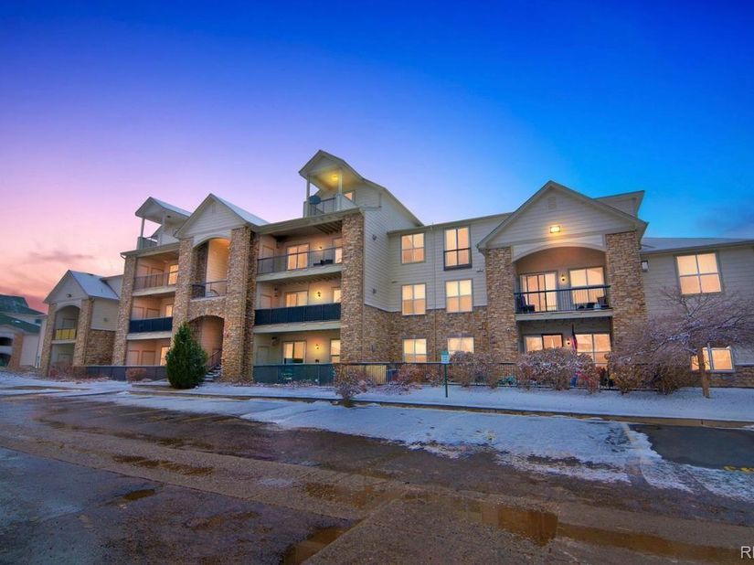 7222 S Blackhawk Street 206, Aurora CO 80112