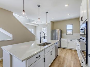 15294 W 68th Place