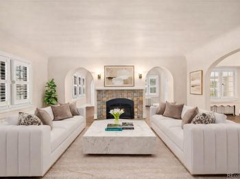 4621 E 17th Avenue Parkway