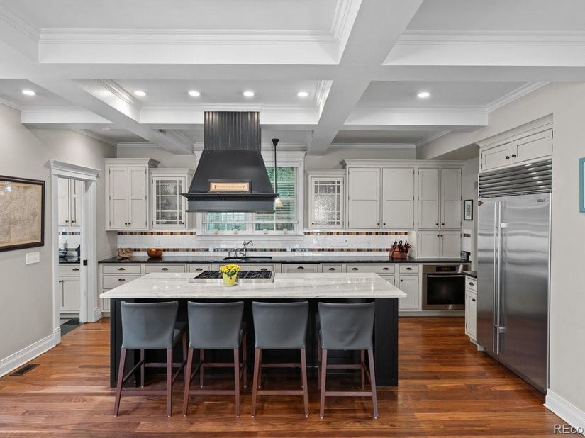 1811 Bellaire Street, Denver CO 80220
