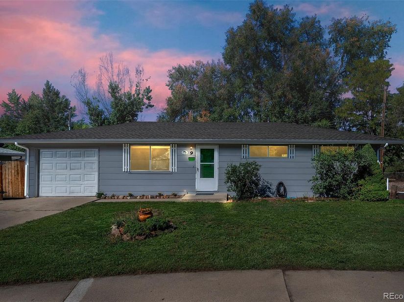 9 Elizabeth Court, Longmont CO 80501