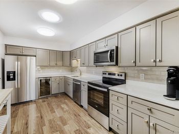 6300 W Mansfield Avenue