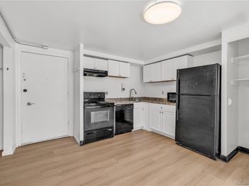 8824 E Florida Avenue