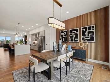 2327 Lakeshore Lane