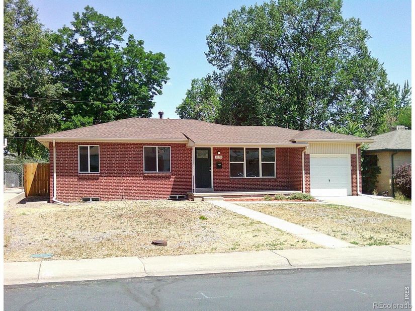 1370 S Eaton Court, Lakewood CO 80232