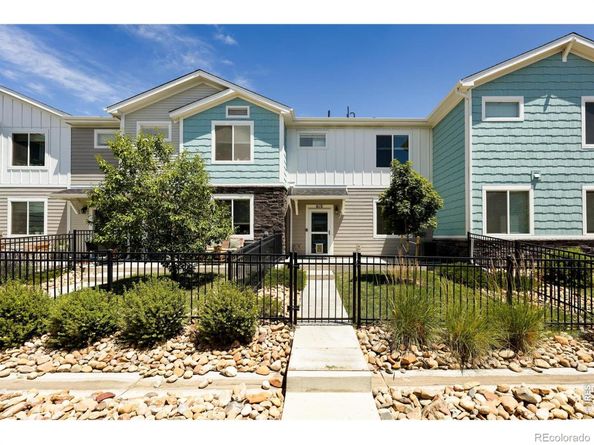 610 Stonebridge Drive, Longmont CO 80503