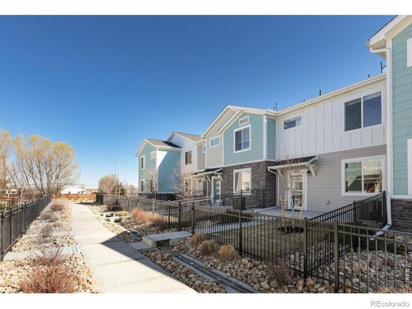 610 Stonebridge Drive, Longmont CO 80503