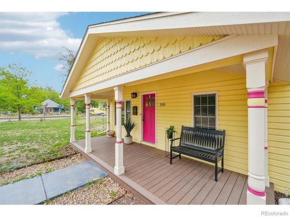 205 5th Avenue, Longmont CO 80501