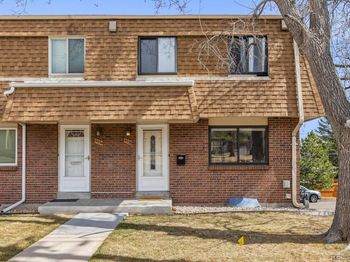 5536 S Lowell Boulevard