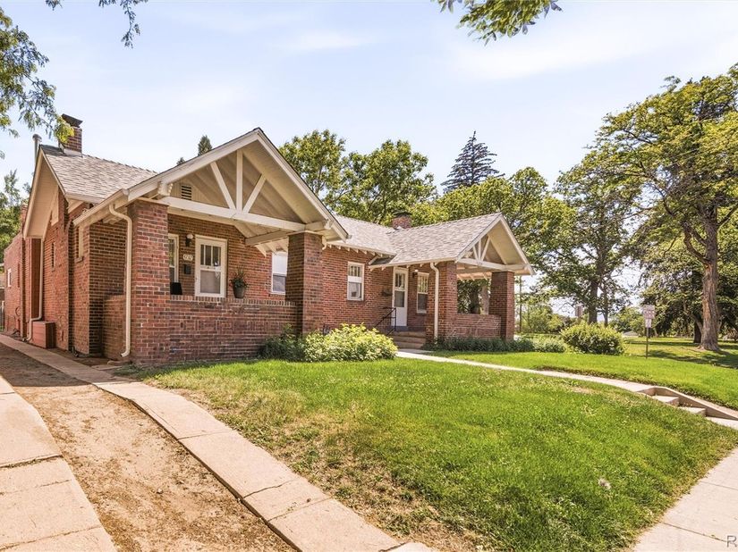 4732 W 33rd Avenue, Denver CO 80212