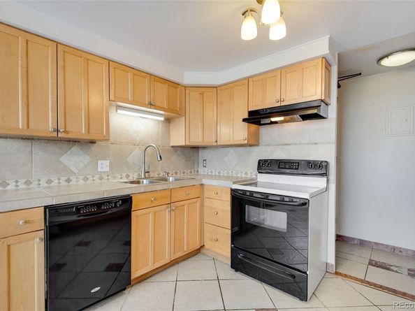 1155 N Ash Street 707, Denver CO 80220
