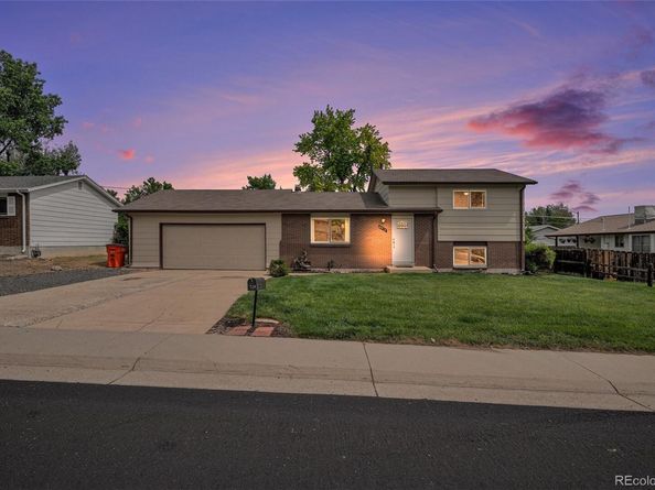 6413 W 76th Avenue, Arvada CO 80003
