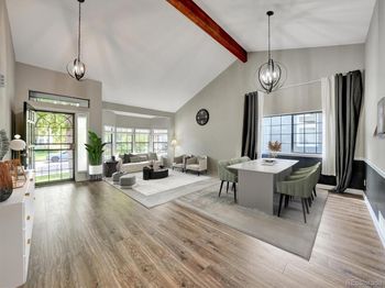 15915 E Mercer Circle