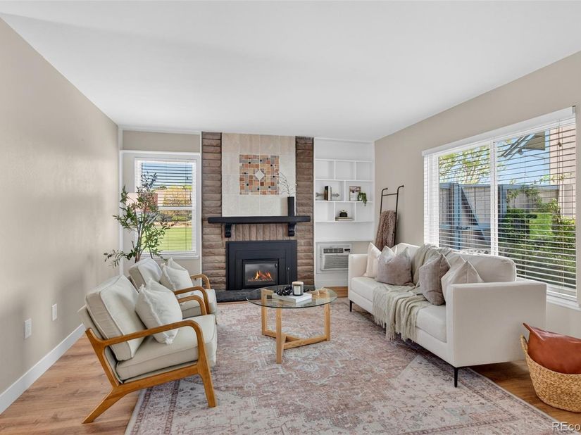 2419 S Worchester Court A, Aurora CO 80014