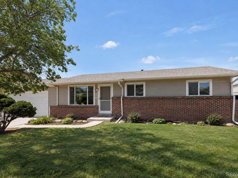 2141 E 84th Avenue, Denver CO 80229