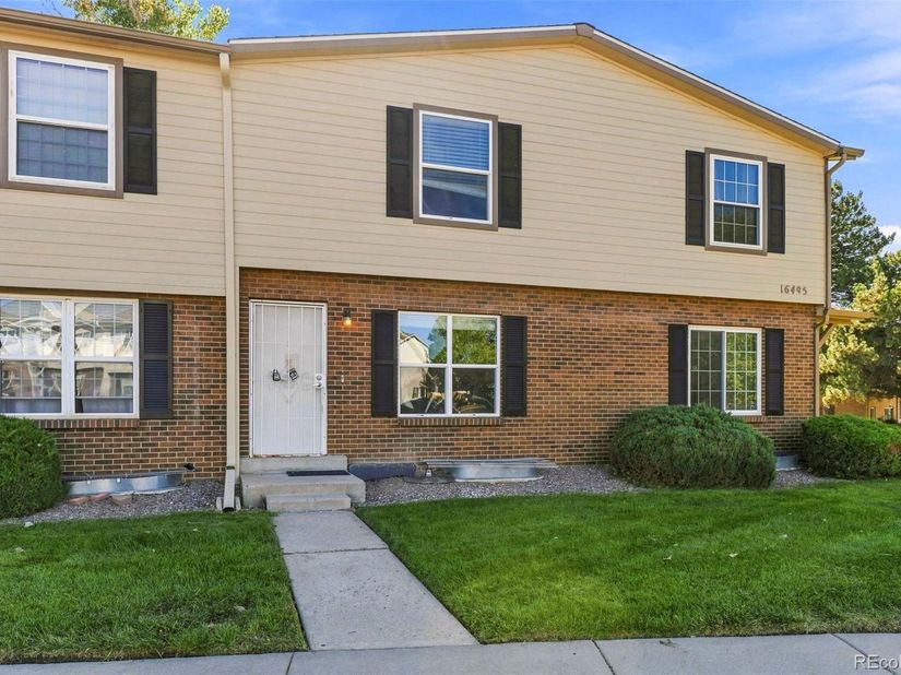 16495 E 17th Place C, Aurora CO 80011