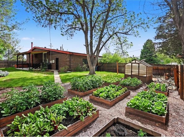 1890 S Monaco Parkway, Denver CO 80224