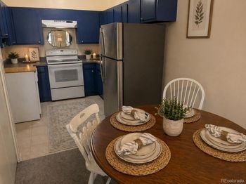 605 S Clinton Street